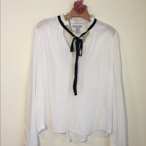 H&M Formal  White 100% Viscosa Blouse Size 10